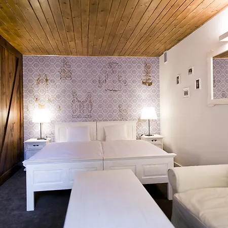 Pensjonat Pola Guest house 3*