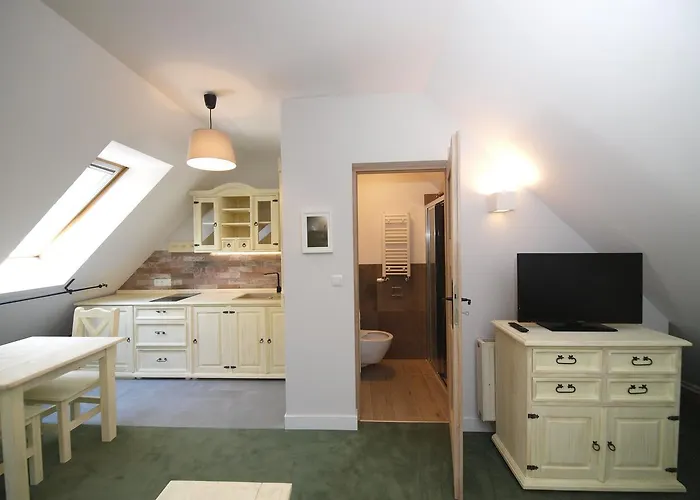 Pensjonat Pola בית הארחה