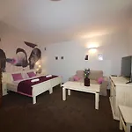Pensionat Pensjonat Pola 3*